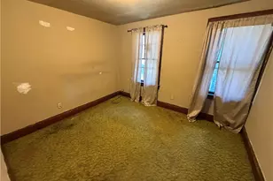 2001 16th St SW, Akron, OH 44314 - Photo 14