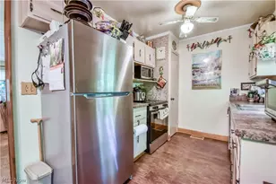 464 Hickory Ln, Painesville, OH 44077 - Photo 8