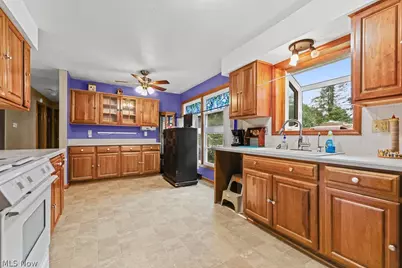 5260 Huckleberry Street NW, North Canton, OH 44720 - Photo 8