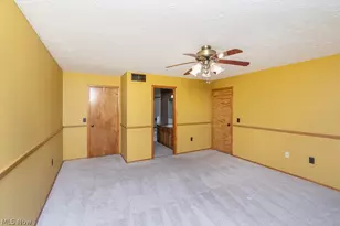 7456 Hidden Glen Dr, Amherst, OH 44001 - Photo 16