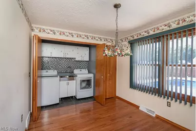 7456 Hidden Glen Drive, Amherst, OH 44001 - Photo 12