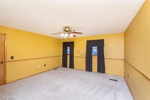 7456 Hidden Glen Dr, Amherst, OH 44001 - Photo 14