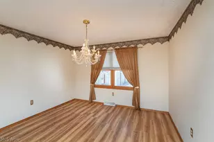7456 Hidden Glen Dr, Amherst, OH 44001 - Photo 6