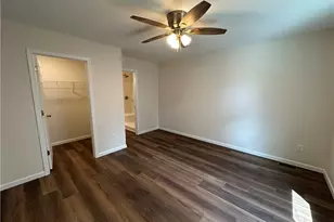 78 Prospect St, Struthers, OH 44471 - Photo 8