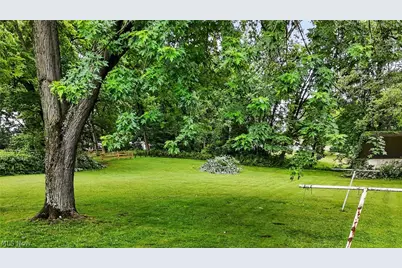 3002 Killian Road, Uniontown, OH 44685 - Photo 20
