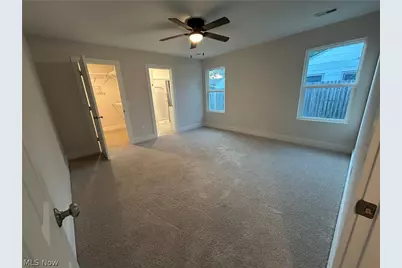 938 East Drive, Sheffield Lake, OH 44054 - Photo 14