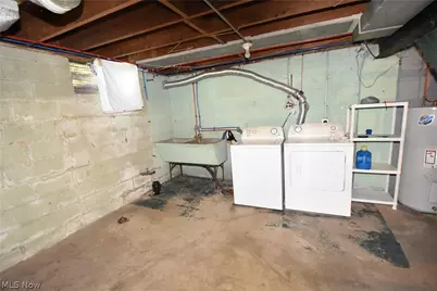923 E Philadelphia Avenue, Youngstown, OH 44502 - Photo 8