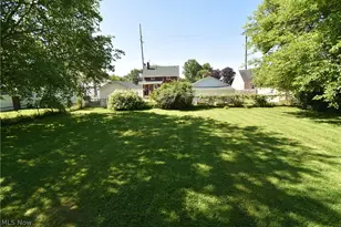 923 E Philadelphia Ave, Youngstown, OH 44502 - Photo 10
