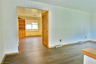 6662 Appleridge Dr, Youngstown, OH 44512 - Photo 14
