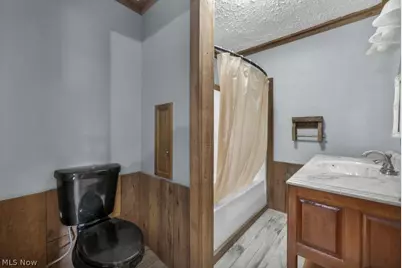 18513 Hobbler Lane, Lore City, OH 43755 - Photo 22