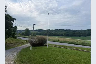 18513 Hobbler Lane, Lore City, OH 43755 - Photo 40
