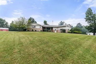 8060 Sigle Lane, Poland, OH 44514 - Photo 4