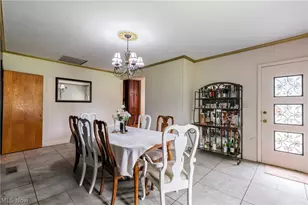 8060 Sigle Ln, Poland, OH 44514 - Photo 12