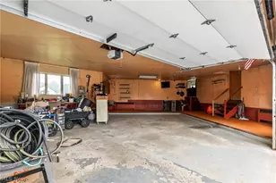 8060 Sigle Ln, Poland, OH 44514 - Photo 32