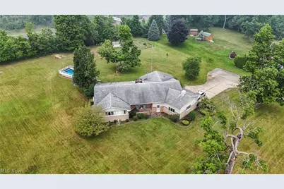 8060 Sigle Lane, Poland, OH 44514 - Photo 6