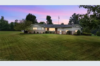 8060 Sigle Lane, Poland, OH 44514 - Photo 1