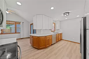 4690 W 11th St, Loveland, OH 44109 - Photo 8