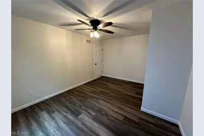 434 8th Street, Struthers, OH 44471 - Photo 12
