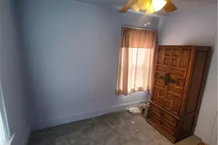 1439 Clermont, Loveland, OH 44110 - Photo 20