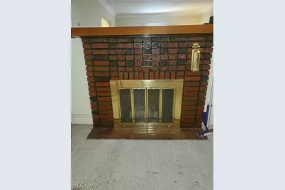 1439 Clermont, Loveland, OH 44110 - Photo 6