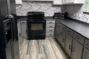 220 Greenbriar, Elyria, OH 44035 - Photo 24