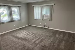220 Greenbriar, Elyria, OH 44035 - Photo 28