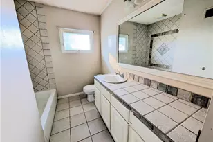 545 N Ray Dr, Zanesville, OH 43701 - Photo 14