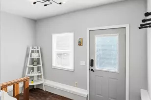 7160 Strausser St NW, North Canton, OH 44720 - Photo 12