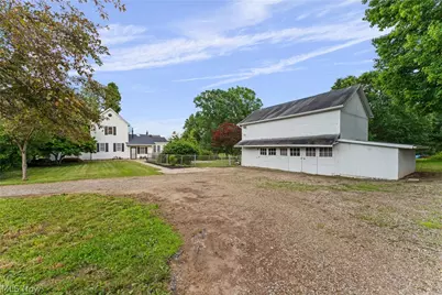 7160 Strausser Street NW, North Canton, OH 44720 - Photo 4