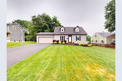 3904 Dunbar Street, Youngstown, OH 44515 - Photo 2