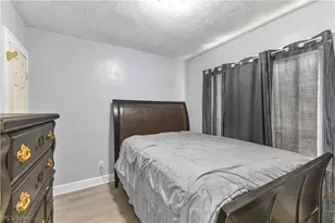12401 Brighton Ave, Loveland, OH 44111 - Photo 12