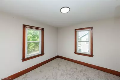 2233 E 33rd Street, Lorain, OH 44055 - Photo 12