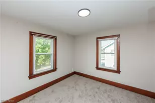 2233 E 33rd St, Lorain, OH 44055 - Photo 12