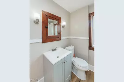 2233 E 33rd Street, Lorain, OH 44055 - Photo 6