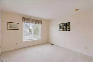4013 Meadowvale Ct, Akron, OH 44333 - Photo 32