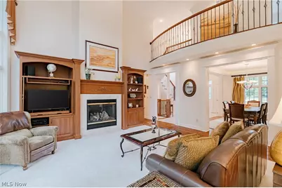 4013 Meadowvale Court, Akron, OH 44333 - Photo 10