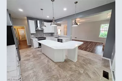 1901 Pembrooke Lane, Avon, OH 44011 - Photo 12