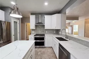 1901 Pembrooke Ln, Avon, OH 44011 - Photo 14