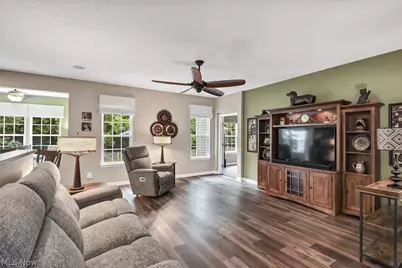 8824 Wheaton Place, North Ridgeville, OH 44039 - Photo 12