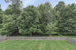 8824 Wheaton Pl, North Ridgeville, OH 44039 - Photo 32