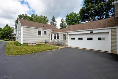 128 Woodlawn Avenue NW, Canton, OH 44708 - Photo 2