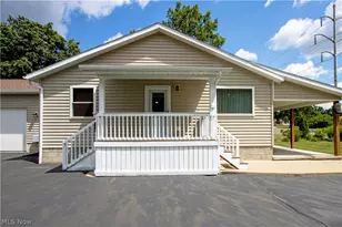 128 Woodlawn Ave NW, Canton, OH 44708 - Photo 4