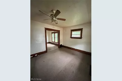 107 W Dalton Street, Akron, OH 44310 - Photo 2