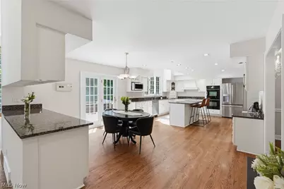 17331 Old Tannery Trail, Chagrin Falls, OH 44023 - Photo 10