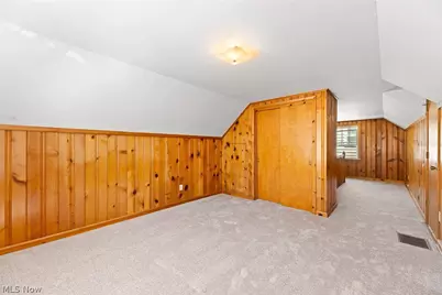 2585 25th Street, Cuyahoga Falls, OH 44223 - Photo 24