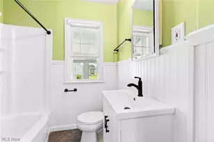 2585 25th St, Cuyahoga Falls, OH 44223 - Photo 18