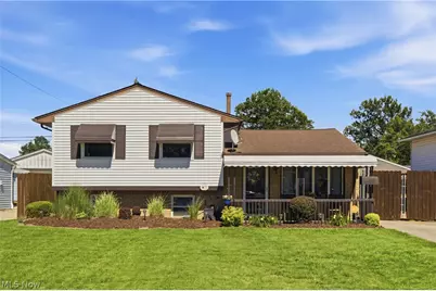 4423 Palm Avenue, Lorain, OH 44055 - Photo 1