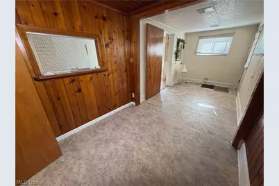 516 Jackson Street, East Liverpool, OH 43920 - Photo 8