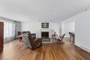354 47th St NW, Canton, OH 44709 - Photo 4