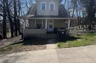 702 W Thornton St, Akron, OH 44307 - Photo 1